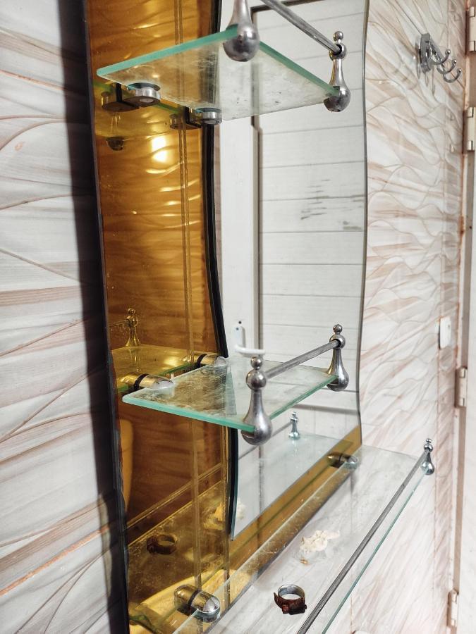 Guesthouse Ttt-1 ティビリシ エクステリア 写真