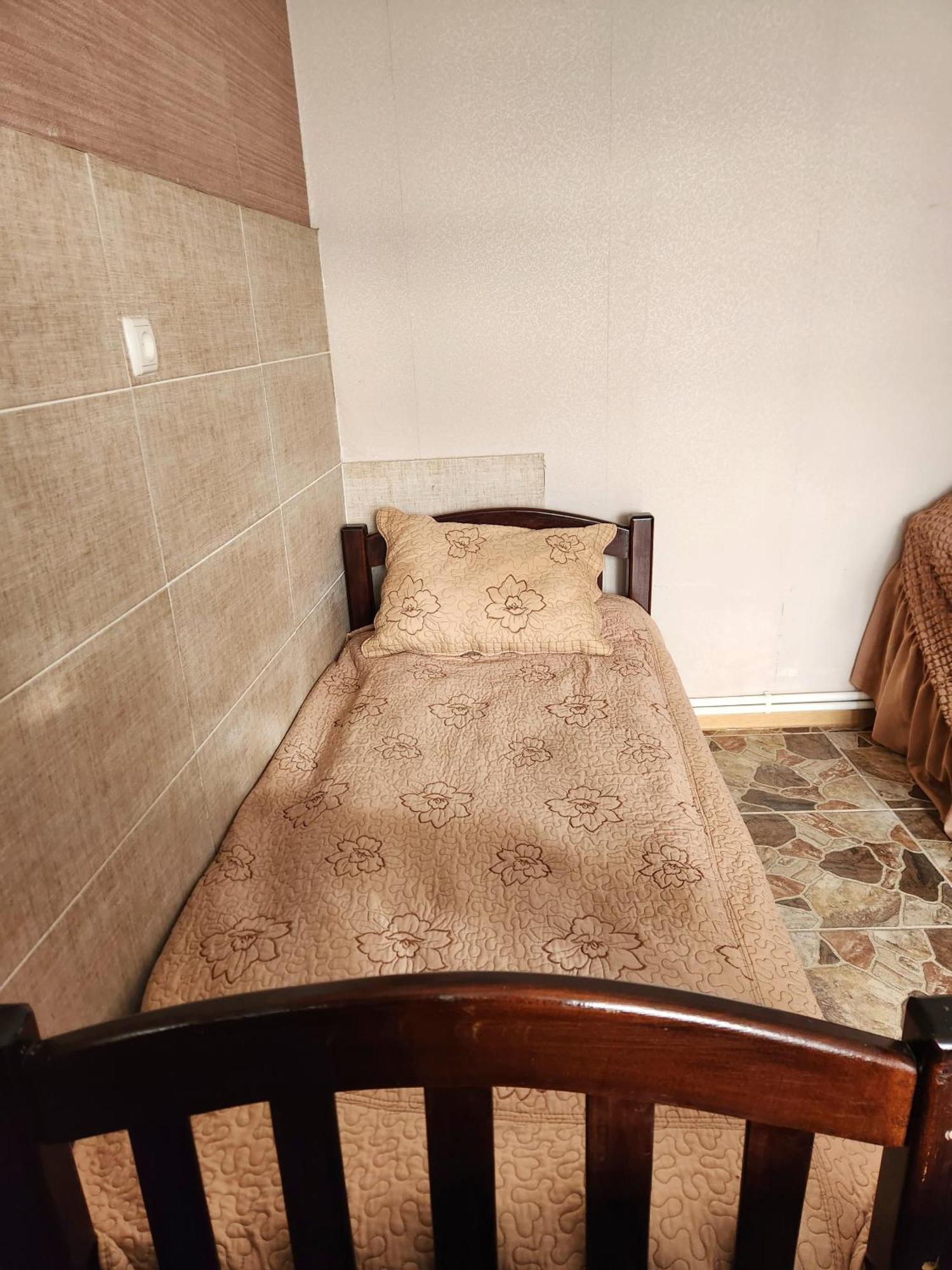 Guesthouse Ttt-1 ティビリシ エクステリア 写真